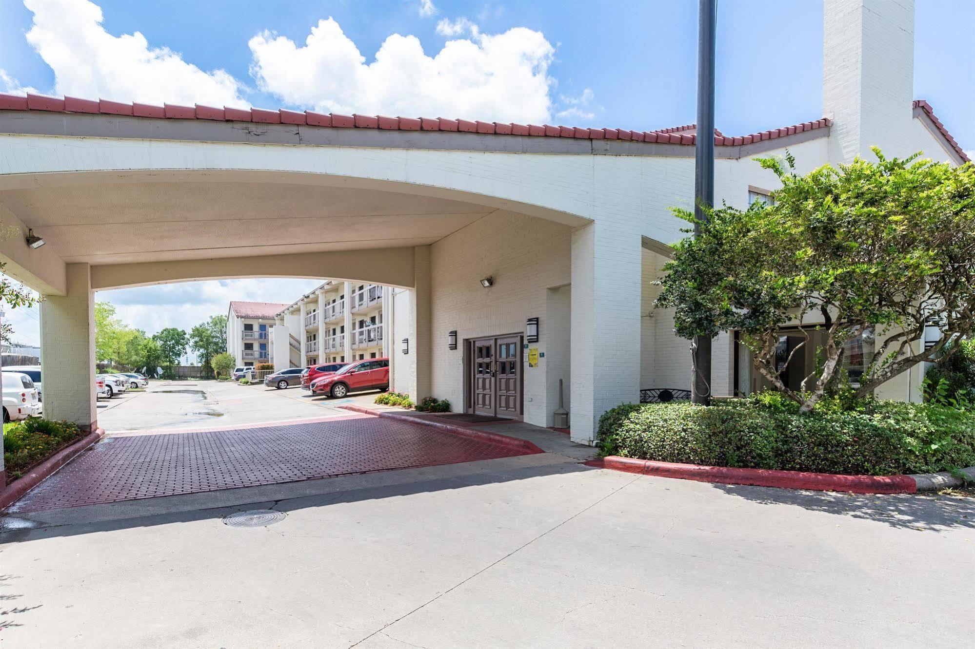 Motel 6 Houston Medical Center - Reliant Park Екстериор снимка