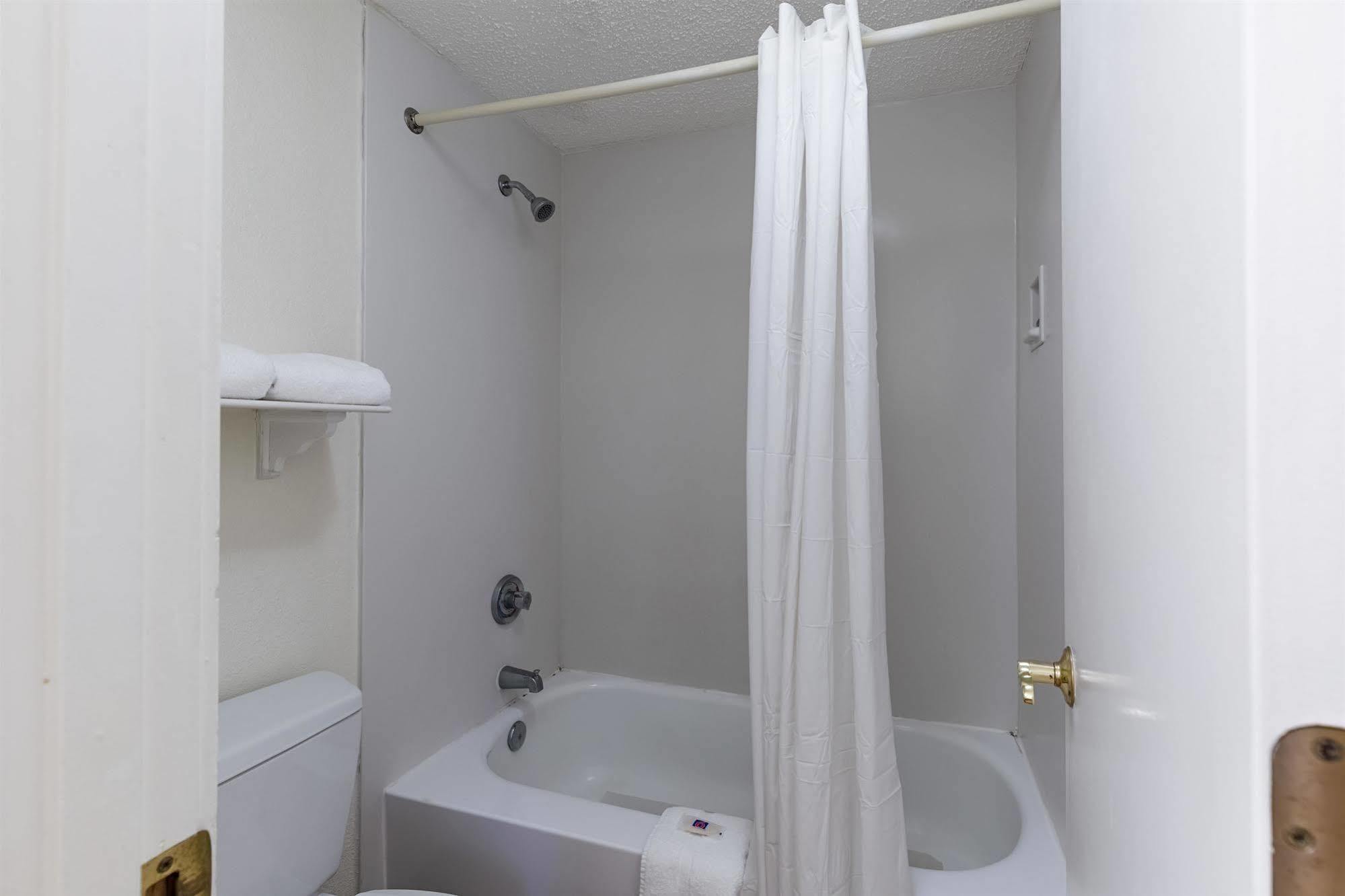 Motel 6 Houston Medical Center - Reliant Park Екстериор снимка