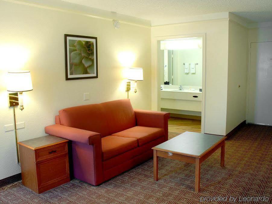 Motel 6 Houston Medical Center - Reliant Park Екстериор снимка